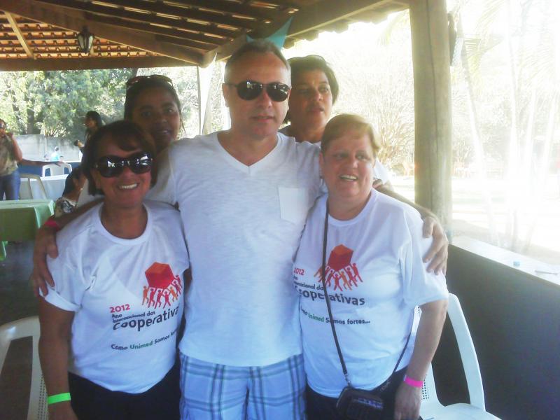 fotos-da-confraternizacao-2012-05102012_111336-G