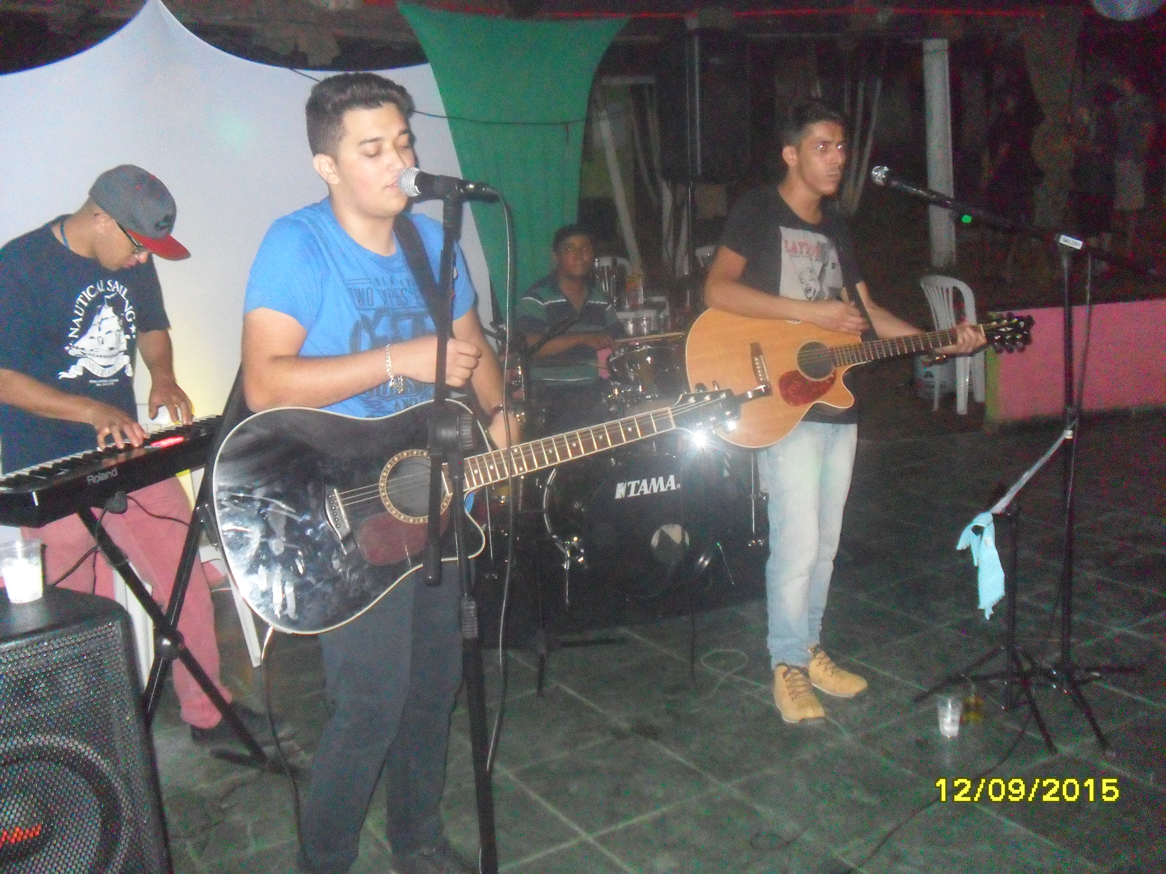Banda Sertaneja - Pedro e Lucca